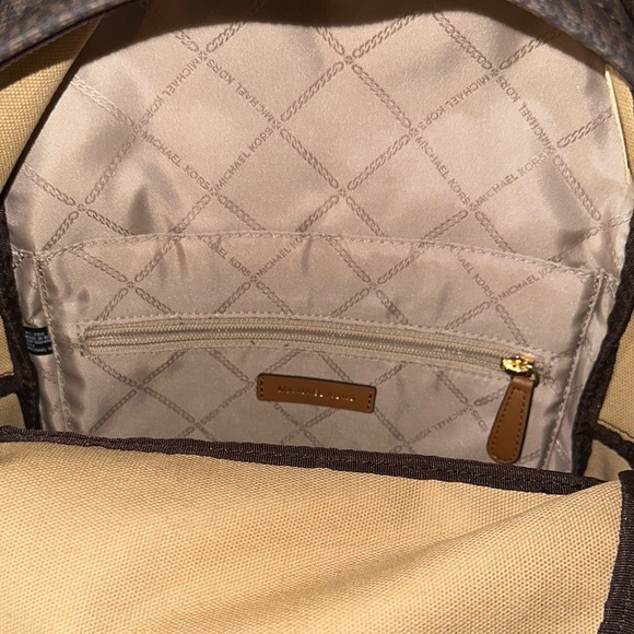 Michael Kors Slater Medium Backpack Orange and Yellow Signature Logo Stripe - Picture 4 of 10